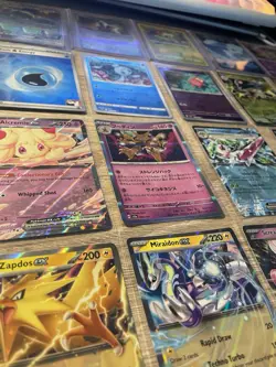 Pokemon TCG Japanese 20 Card Lot with EX’s and etc. All NM or LP - Image 3