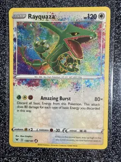 Pokemon TCG Rayquaza Amazing Rare Holo 138/185 🔥 Vivid Voltage 🔥 English 2020 - Image 1