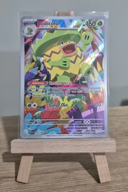 Ludicolo 095/094 Phantasmal Flames Illustration Rare Pokemon TCG - Image 1