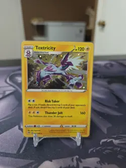 Toxtricity - (Cosmos Holo) 063/189 Miscellaneous Cards & Products Holo - Image 1
