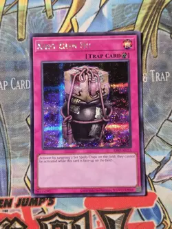 YUGIOH XING ZHEN HU (TRAP) ASIA ENGLISH EDITION ES02-AE111 SECRET RARE B NM - Image 1