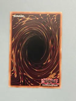 Blue-Eyes Alternative Ultimate Dragon TN19-EN001 2019 Gold Sarcophagus Tin - Image 2