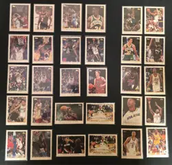 90 card collection of 1994-95 Topps Spectralight basketball trading cards - Image 5