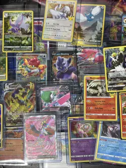 Pokemon TCG Lot - Image 2