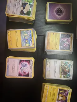 Pokemon Card Bulk Lot 500 Common & Uncommon Cards With 10 Holographics - Image 1