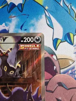 Pokemon TCG Umbreon v Evolving Skies Holo Ultra Rare Card 189/203 - Image 5
