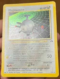 Magnemite 7/75 2001 Neo Discovery Pokemon Card TCG WOTC Vintage Holo Rare MP/HP - Image 4
