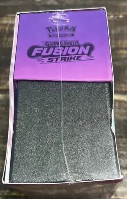 Pokemon TCG: Sword & Shield Fusion Strike Elite Trainer Box ETB - Sealed 820650809330 - Image 3