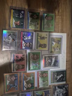 Massive Cards Lot. Ken Griffey Jr Rookie. Autos Numbered - Image 2
