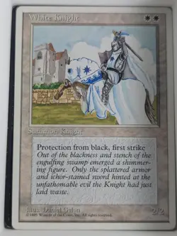 White Knight Uncommon Fourth Edition Magic: The Gathering Near Mint - Image 1