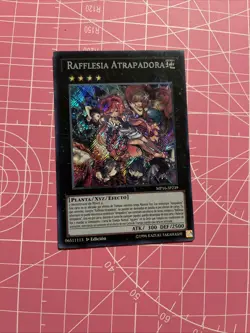 Spanish YUGIOH TRAPTRIX RAFFLESIA MP16 1ST Secret Rare NM - Image 1