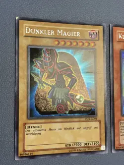 Yu-Gi-Oh! Dunkler Magier - Kuriboh - Tausend Messer PCY Promo Set Secret Rare DE - Image 2