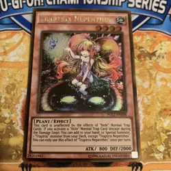 Yugioh Traptrix Nepenthes PGL2-EN038 NM - Image 1