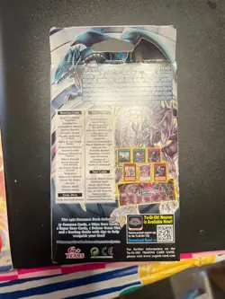 Yugioh Collection Binder Lot Full of HOLOS + Blue Eyes Stucture Deck - Image 3