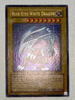 Yugioh Blue-Eyes White Dragon SDK-001 Unlimited Ultra Rare WAVY - Image 2