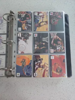 NBA Topps Cards Binder Bundle 190+ Cards Chicago Bulls Panini - Image 4