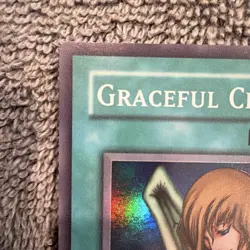 Yu-Gi-Oh! TCG Graceful Charity SDP-040 Super Rare Holo LP - Image 3