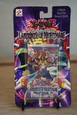 2002 Yugioh LON 1st Edition Labyrinth of Nightmare Blister Pack Sealed TCG - Image 1