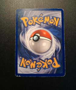 Pokemon 1st Edition Kabutops 9/62 Fossil Card. Rough Condition - Image 4