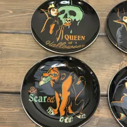 Disney Villains Halloween Plates 6" Snack Appetizer Plates Round Set of 4 - Image 2
