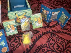 Pokemon Paldea Adventure Chest with Promos Svp088 Pikachu & Accessories No Packs - Image 3