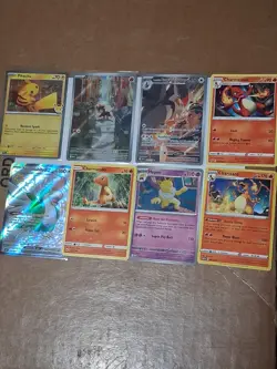 Lot of 8 random assorted Pokemon cards - Image 3