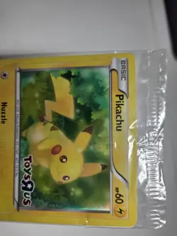 Pokemon Pikachu Toys R Us Promo Evolutions 26/83 Holo English Card 2016 ,sealed - Image 3