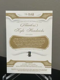 2019 Panini Flawless Gold Autograph Kyle Hendricks On Card Auto /10 Chicago Cubs - Image 2