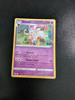 Sylveon 035/078 Holo Rare Pokemon GO Pokemon Holo Near Mint - Image 1
