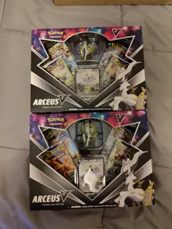 Pokemon TCG - Arceus V Figure Collection - New & Sealed - Image 1
