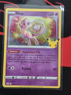 Pokemon TCG Celebrations Mew Holo Card 011/025 25th Anniversary Rare - Image 1
