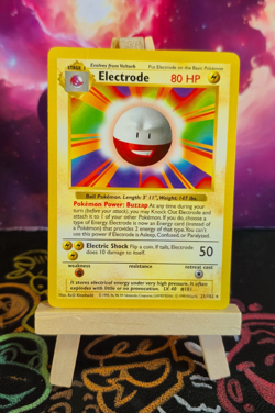 Electrode 21/102 Rare Base Set Shadowless Pokemon Card HP - Image 1