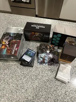 Wizards Magic: The Gathering Modern Horizons III Bundle Kit English Ages 13+ - Image 5