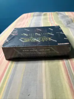 Konami Yu-Gi-Oh! 25th Anniversary Rarity Collection Booster Box - 24 Packs 83717863281 - Image 5