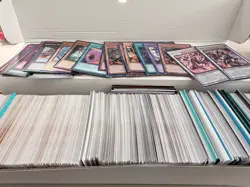 Yugioh Bulk Lot 800+ card count (mostly Holo/foil) - Image 2