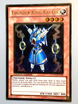 yugioh Thunder King Rai-Oh GLD3-EN020 Limited Edition gold Ultra rare Near Mint - Image 4