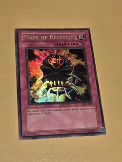 Mask of Restrict LON-018 Labyrinth of Nightmare Unlimited Ultra Rare - Image 1