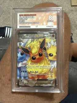Pokemon TCG: Flareon EX RC28/RC32 Generations: Radiant Collection, ACE 8 - Image 1