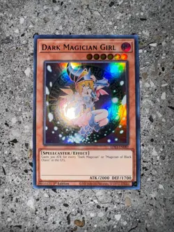 YugiOh 1x Dark Magician Girl LDS3-EN082 (Blue) 1st Edition Ultra Rare NM - Image 3