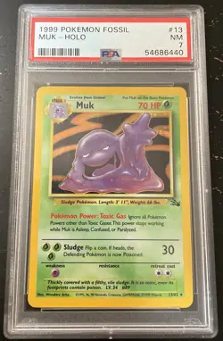 1999 POKEMON FOSSIL #13 MUK-HOLO PSA 7 - Image 1