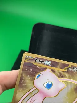 Pokemon TCG Mew EX Metal Gold NM 205/165 Scarlet & Violet 151 Promo Card - Image 3
