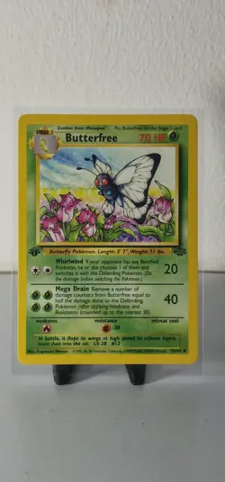 Pokemon TCG Butterfree Jungle Uncommon Card 33/64 Vintage 1999 1st Edition - Image 1