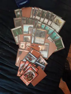 Small Lot Of Mixed 500+ MtG Cards Including Boxes and Sleeves - Image 2