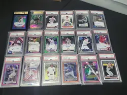 Lot Of (18) Slabs (5)PSA 10's (9)PSA 9's (1)PSA 6 (1)PSA DNA Auto (2) BGS 9.5/10 - Image 1