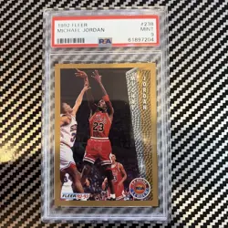 1992-93 Fleer #238 League Leader Michael Jordan PSA 9 Chicago Bulls - Image 1