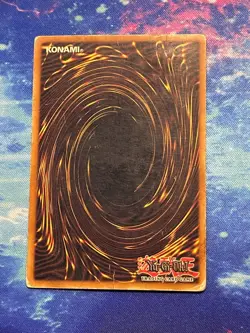 **Yugioh - Dark Magician LOB-005 - Ultra Rare - Unlimited LP** - Image 2