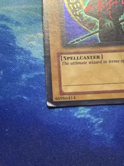 **Yugioh - Dark Magician LOB-005 - Ultra Rare - Unlimited LP** - Image 3