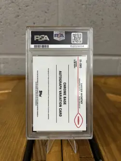 2024 Topps Chrome Xavier Worthy RC Auto Green Geometric /99 PSA 10 - Image 2