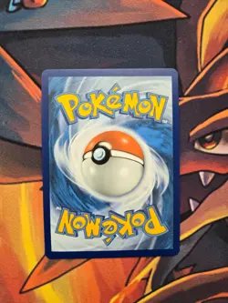 Celebi - 009/185 - Ultra Rare - Vivid Voltage - Pokemon Card - NM/M - Image 2