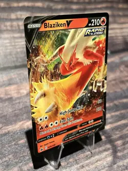 Blaziken V 020/198 Ultra Rare SWSH06: Chilling Reign Pokemon Card - Image 2